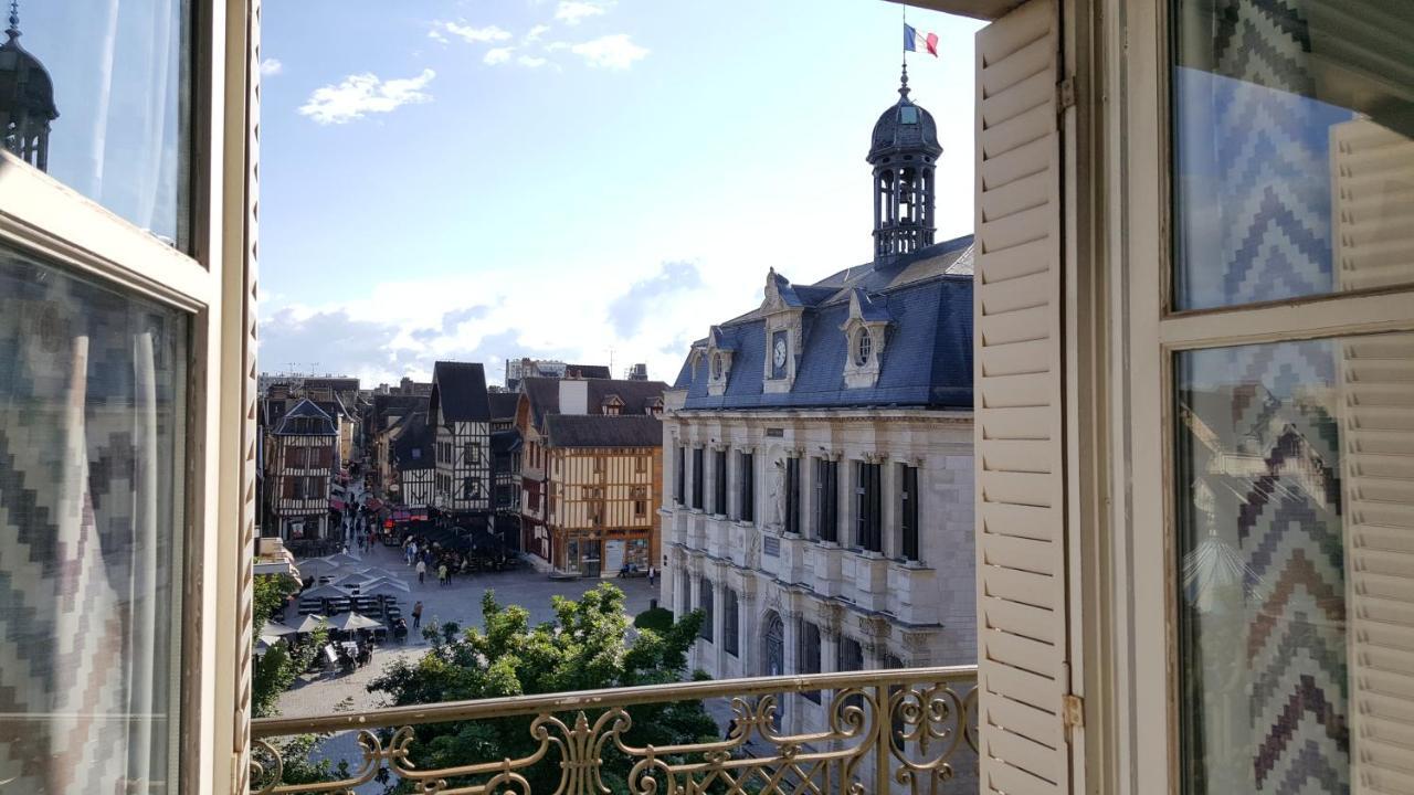 Le Coeur De Troyes - Appartement & Studio Bagian luar foto